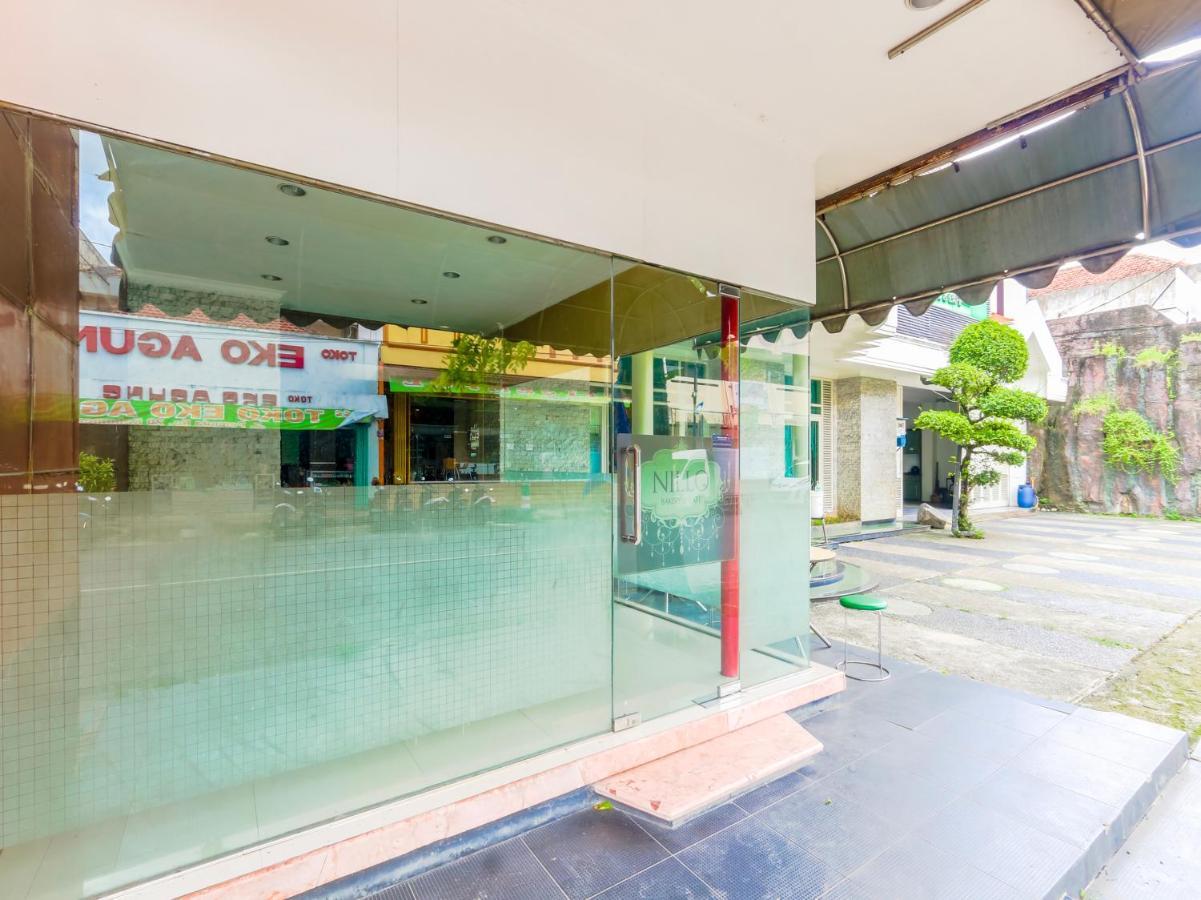 Oyo 90788 Nillo Hotel Kebumen Eksteriør billede