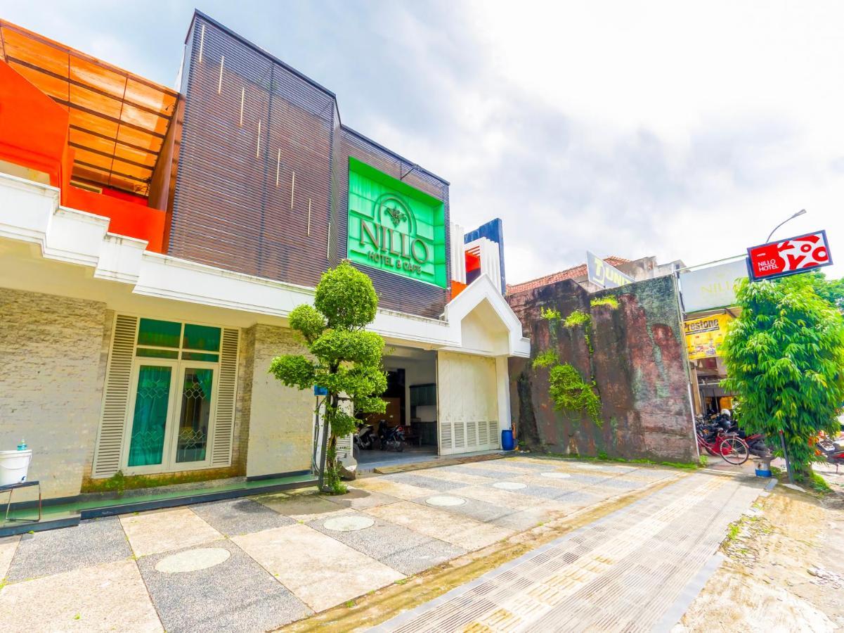 Oyo 90788 Nillo Hotel Kebumen Eksteriør billede