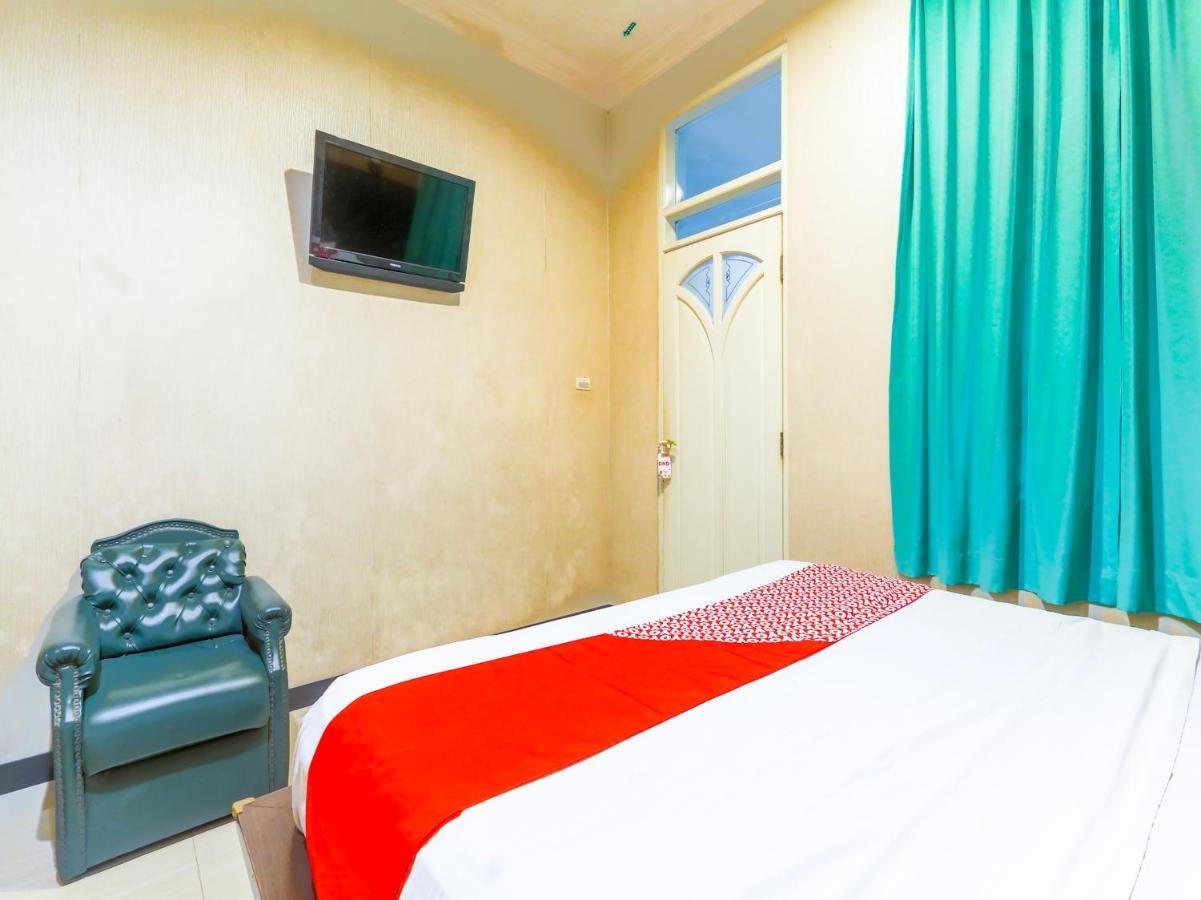 Oyo 90788 Nillo Hotel Kebumen Eksteriør billede