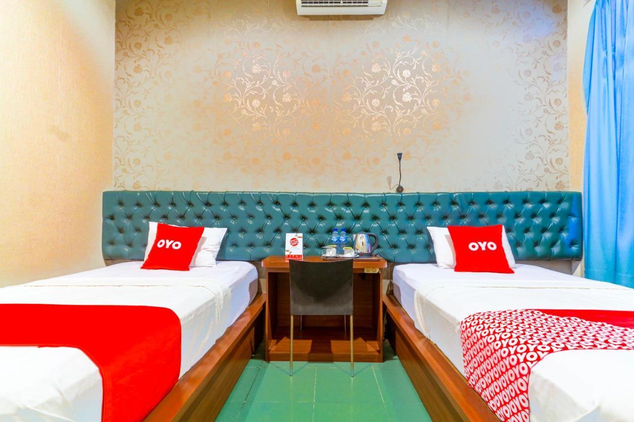 Oyo 90788 Nillo Hotel Kebumen Eksteriør billede